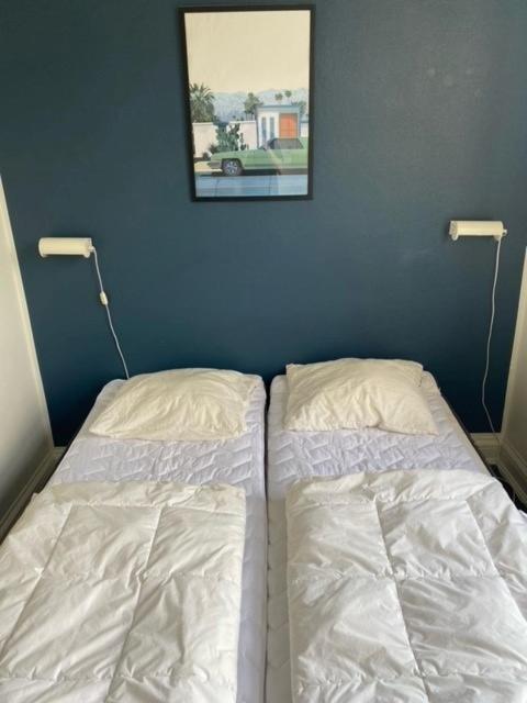 Danhostel Odense City Luaran gambar A bed with two pillows