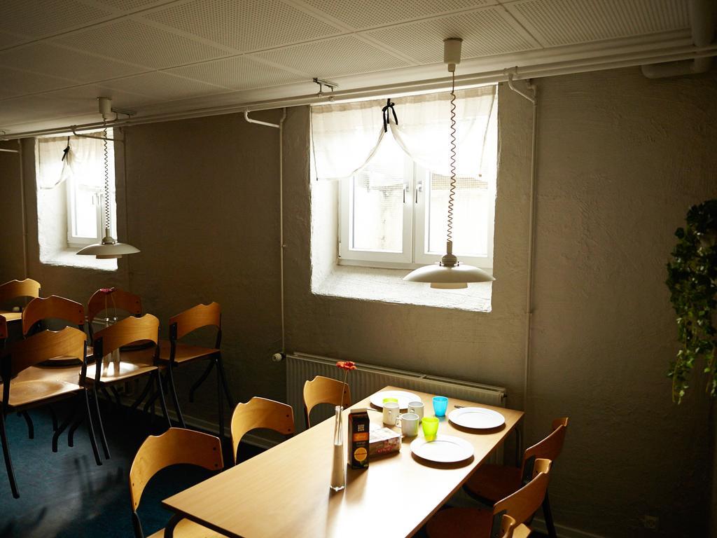 Danhostel Odense City Luaran gambar Interior of a typical Japanese restaurant